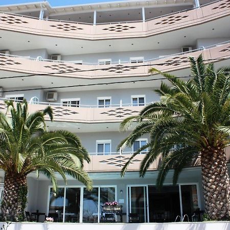 Hotel Cariatis Nea Kallikrateia 외부 사진
