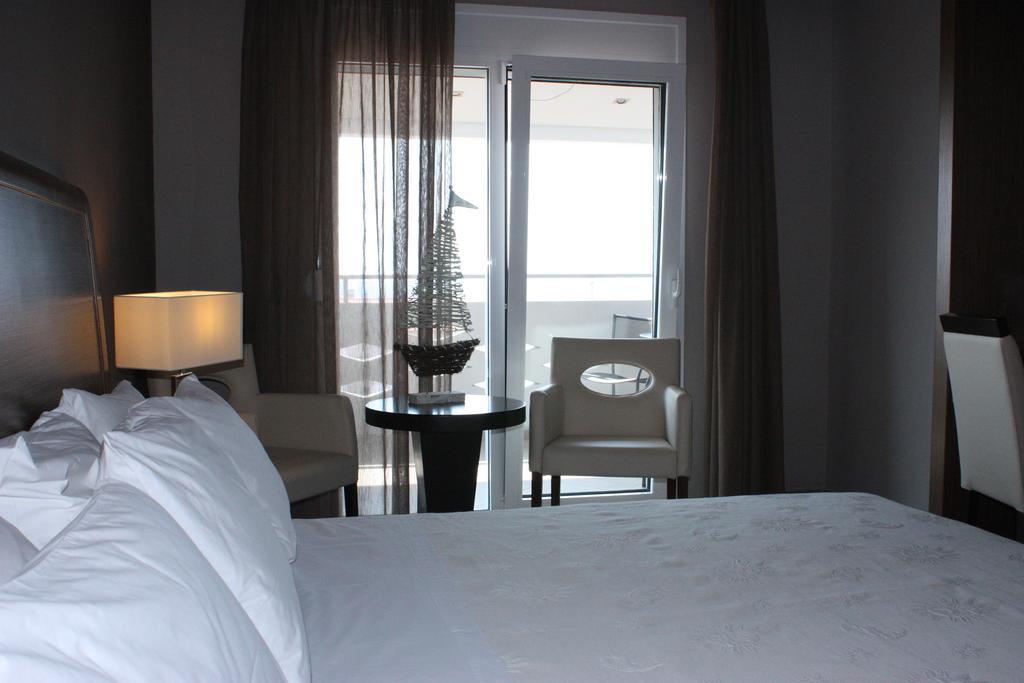Hotel Cariatis Nea Kallikrateia 외부 사진