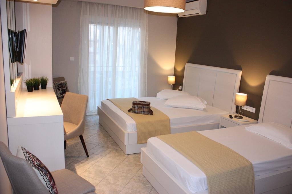 Hotel Cariatis Nea Kallikrateia 외부 사진
