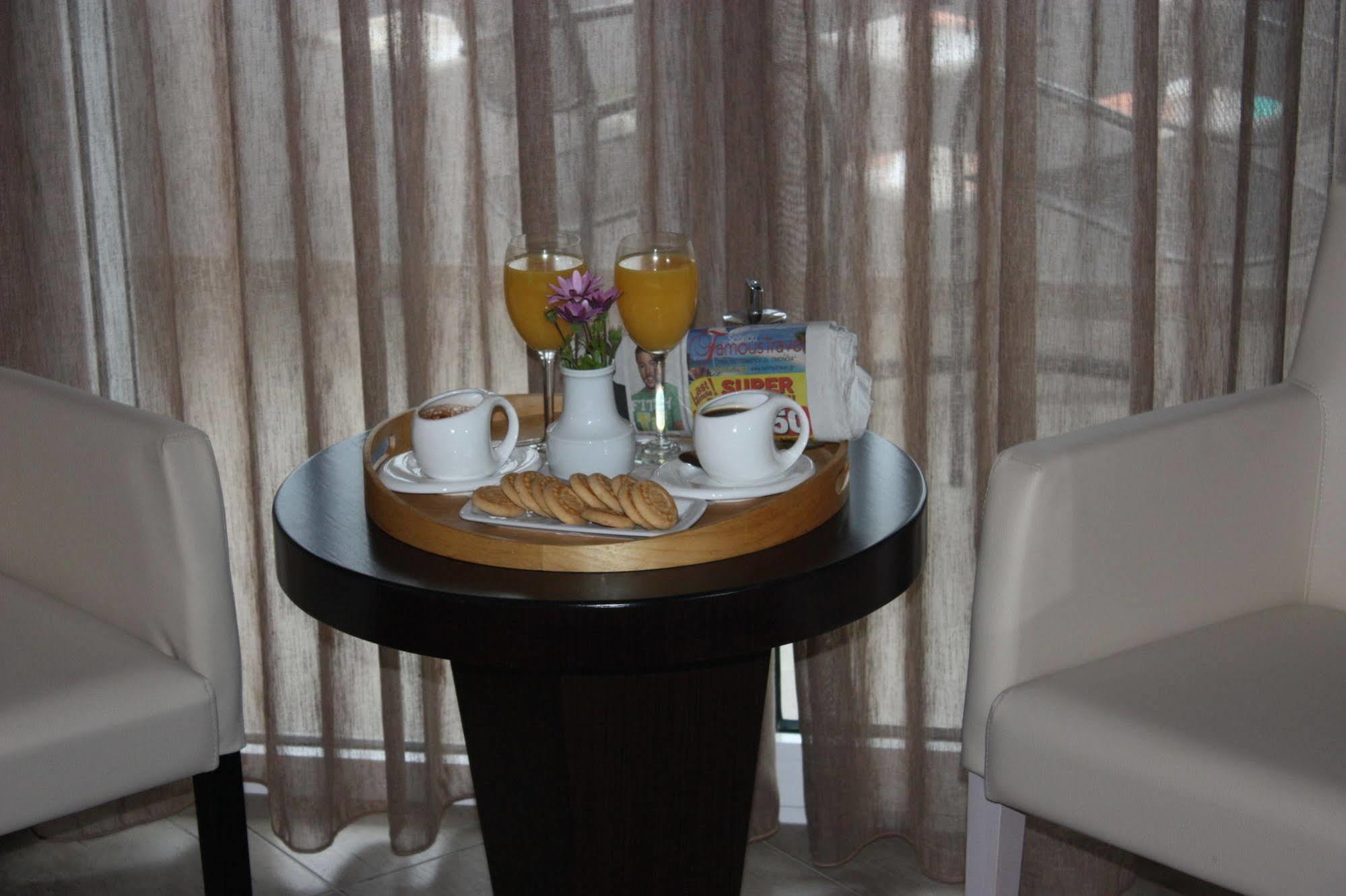 Hotel Cariatis Nea Kallikrateia 외부 사진